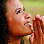 woman praying